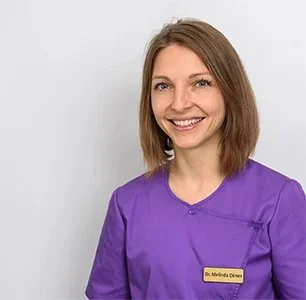 Dr. Melinda D&eacute;nes